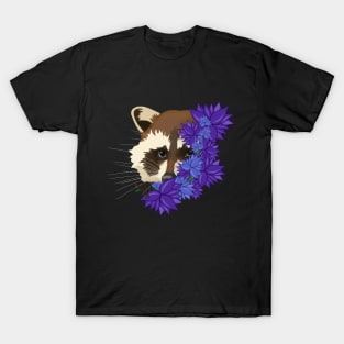 Charming raccoon with purple flowers T-Shirt